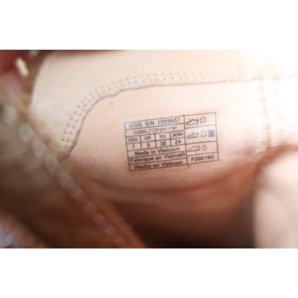 UGG Pixley Boots Stacked Block Heel Leather Booties Women's 7 1095057 - Picture 7 of 8